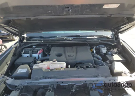 2022 Toyota Tundra Crewmax Platinum из США, поврежденный, VIN 5TFMA5DBXNX051060